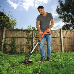   BLACK + DECKER ST182320