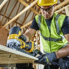     DeWALT DCS335N (DCS335N)