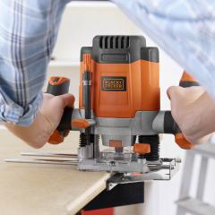   BLACK+DECKER KW1200E